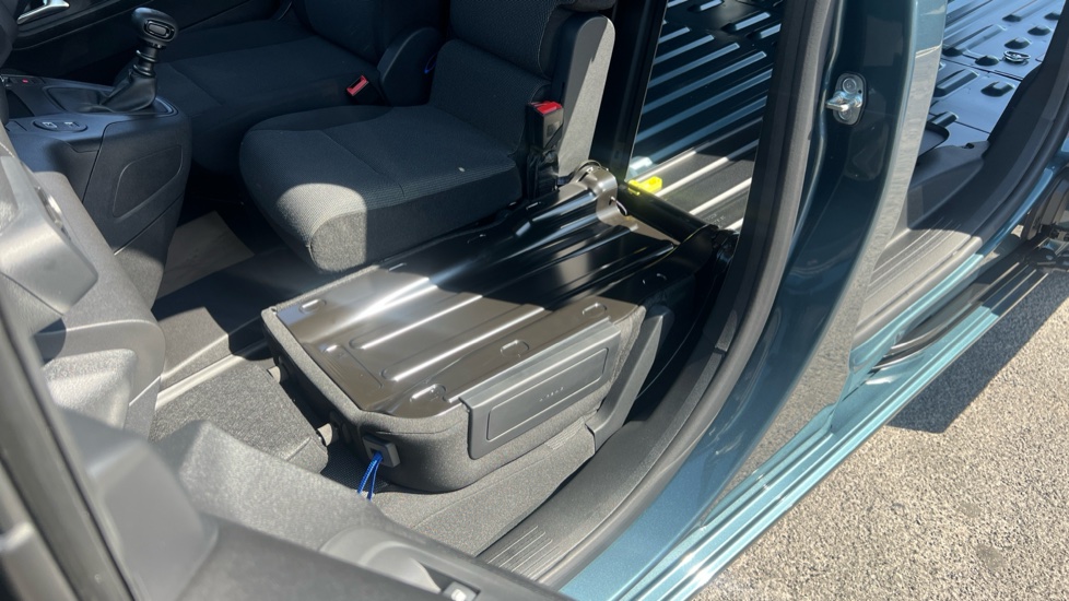 Citroen Berlingo Xl Diesel 1.5 D 100ps Van Driver - Image 39