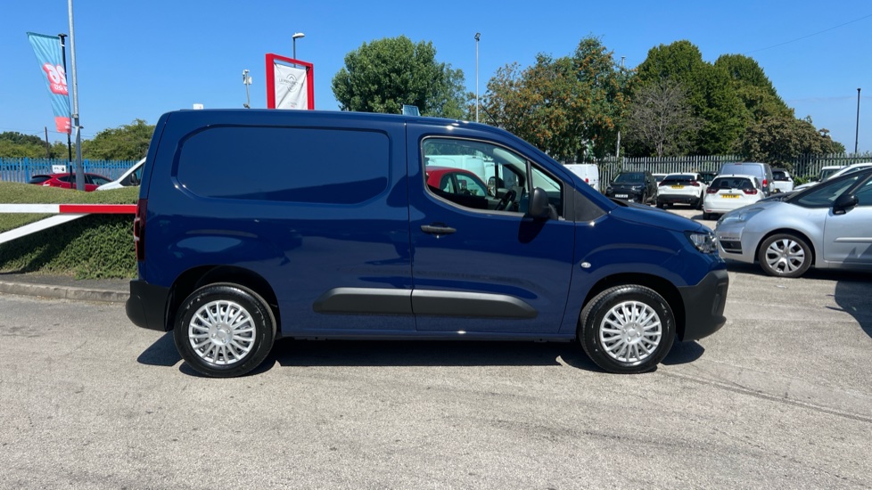 Citroen Berlingo M Diesel 1.5 D 100ps Van Enterprise Plus - Image 9