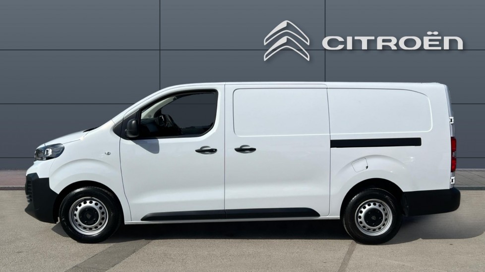 Peugeot Expert L2 Diesel 1.5 BlueHDi 120 Professional Van - Image 4