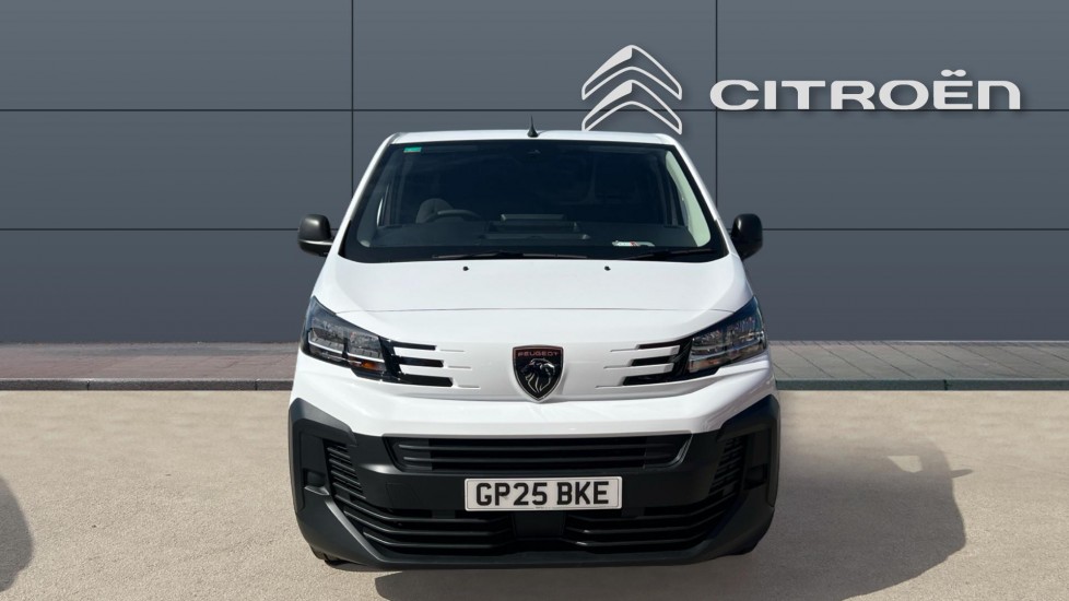 Peugeot Expert L2 Diesel 1.5 BlueHDi 120 Professional Van - Image 8