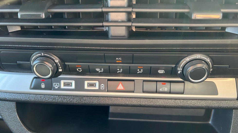 Peugeot Expert L2 Diesel 1.5 BlueHDi 120 Professional Van - Image 21