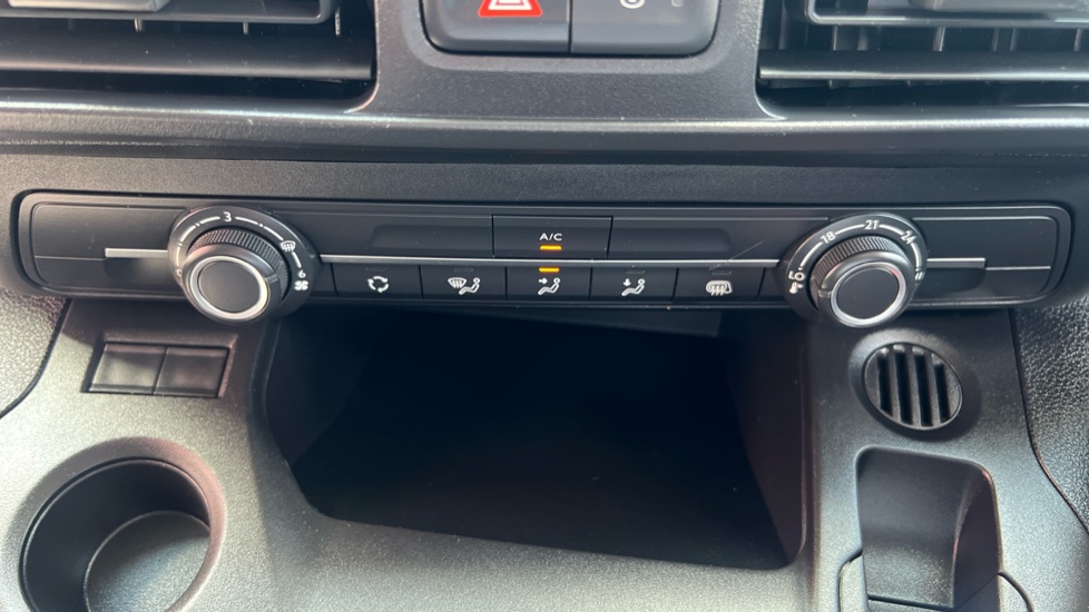 Citroen Berlingo M Diesel 1.5 BlueHDi 1000Kg Driver Ed 100ps 6 Speed [S/S] - Image 33