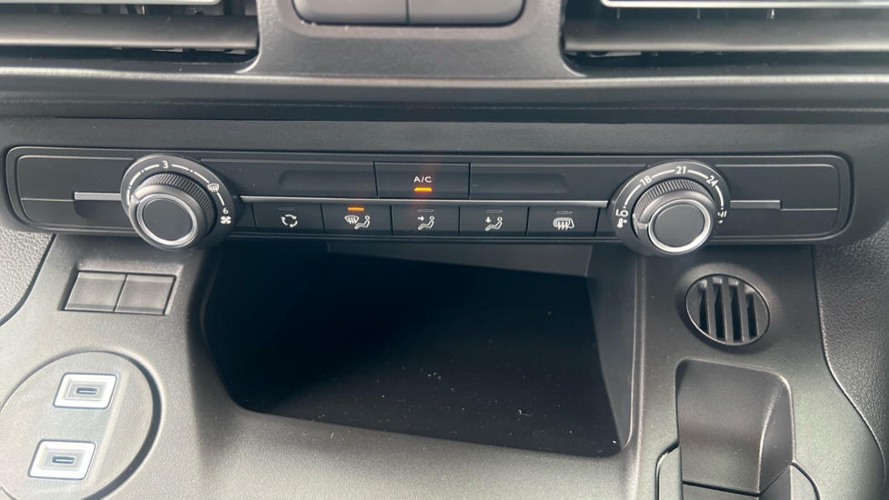 Citroen Berlingo Xl Diesel 1.5 BlueHDi 100ps Van Enterprise - Image 21