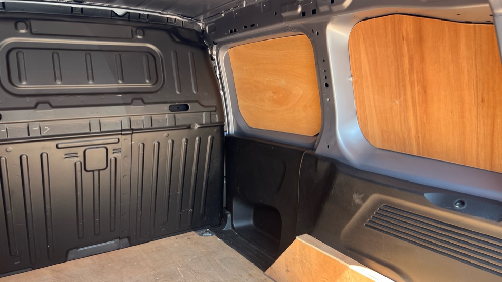 Citroen Berlingo M Diesel 1.5 BlueHDi 100ps Van Enterprise - Image 14