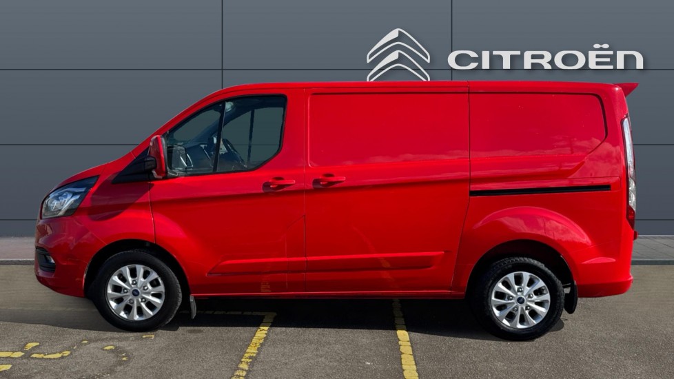 Ford Transit Custom 280 L1 Diesel Fwd 2.0 EcoBlue 130ps Low Roof Limited Van - Image 4