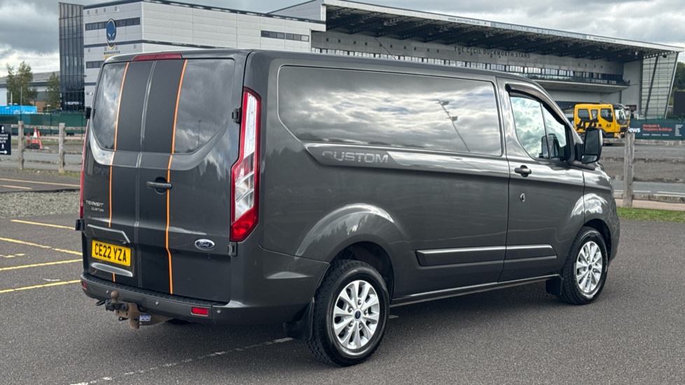 Ford Transit Custom 280 L1 Diesel Fwd 2.0 EcoBlue 170ps Low Roof Limited Van Auto - Image 10
