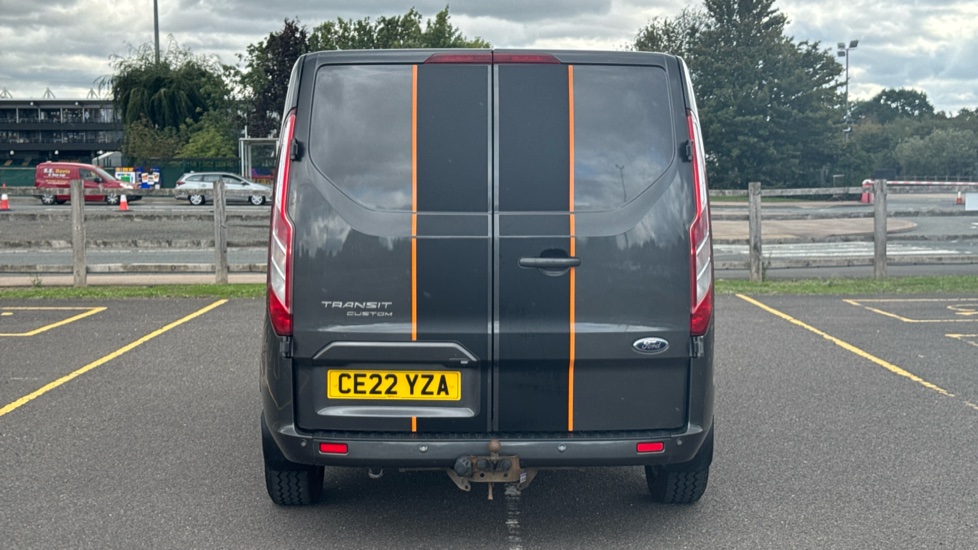 Ford Transit Custom 280 L1 Diesel Fwd 2.0 EcoBlue 170ps Low Roof Limited Van Auto - Image 11