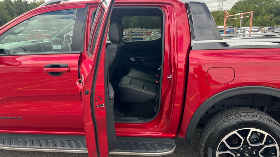 Ford Ranger Diesel Pick Up Double Cab Wildtrak 2.0 EcoBlue 205 Auto - Image 5