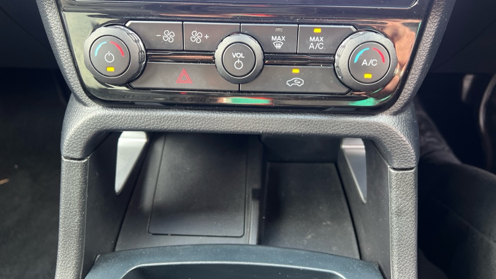 Ford Ranger Diesel Pick Up Double Cab Wildtrak 2.0 EcoBlue 205 Auto - Image 25