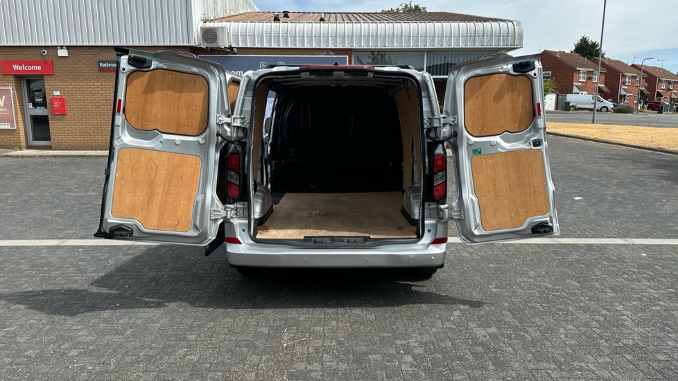 Ford Transit Custom 300 L1 Diesel Fwd 2.0 EcoBlue 136ps H1 Van Limited Auto - Image 26