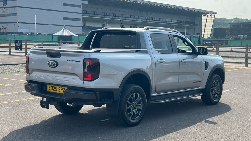 Ford Ranger Diesel Pick Up D/Cab Wildtrak 3.0 EcoBlue V6 240 Auto - Image 10