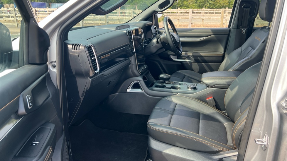 Ford Ranger Diesel Pick Up D/Cab Wildtrak 3.0 EcoBlue V6 240 Auto - Image 13