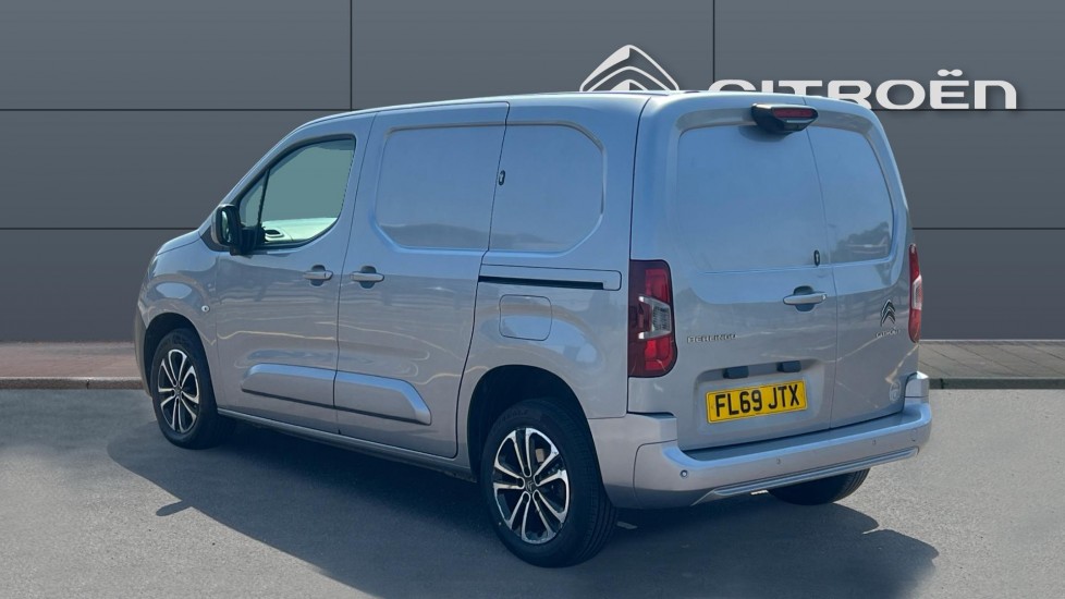 Citroen Berlingo M Petrol 1.2 PureTech 1000Kg Driver 110ps [Start stop] - Image 2