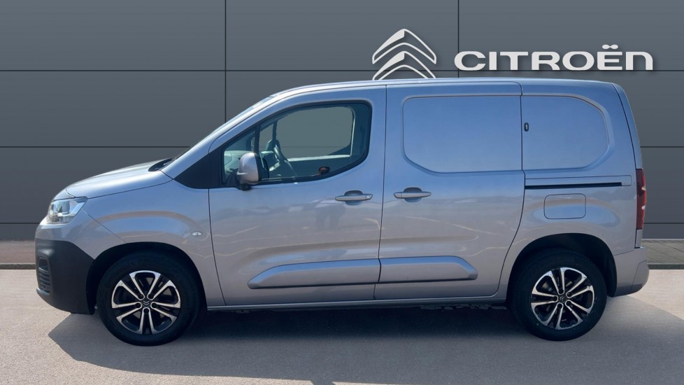 Citroen Berlingo M Petrol 1.2 PureTech 1000Kg Driver 110ps [Start stop] - Image 4