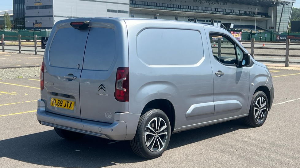 Citroen Berlingo M Petrol 1.2 PureTech 1000Kg Driver 110ps [Start stop] - Image 10