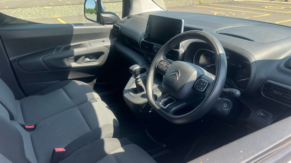 Citroen Berlingo M Petrol 1.2 PureTech 1000Kg Driver 110ps [Start stop] - Image 16