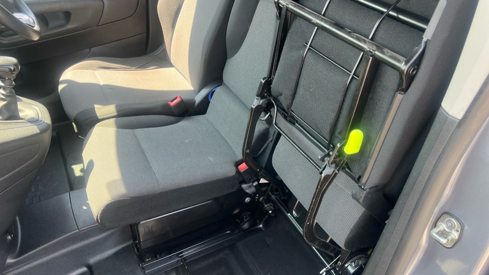 Citroen Berlingo M Petrol 1.2 PureTech 1000Kg Driver 110ps [Start stop] - Image 35