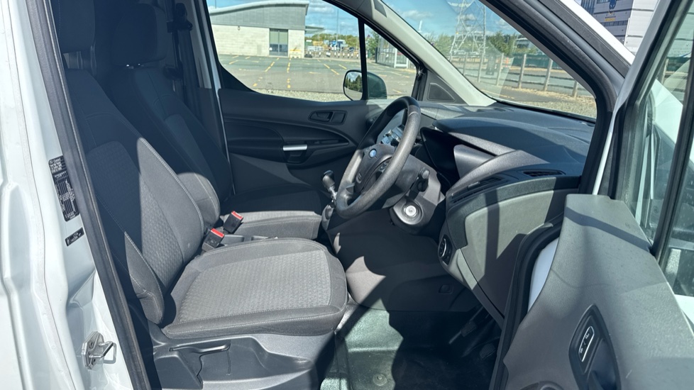 Ford Transit Connect 240 L2 Diesel 1.5 EcoBlue 120ps Trend Van - Image 6
