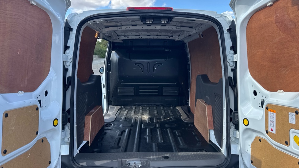 Ford Transit Connect 240 L2 Diesel 1.5 EcoBlue 120ps Trend Van - Image 12