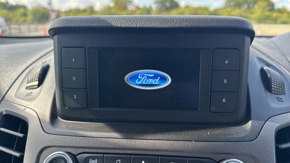 Ford Transit Connect 240 L2 Diesel 1.5 EcoBlue 120ps Trend Van - Image 15