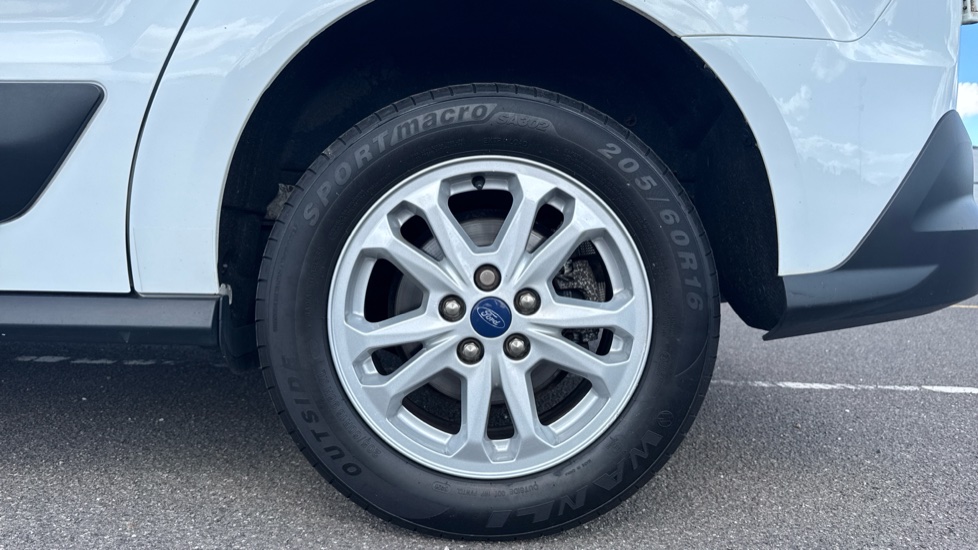 Ford Transit Connect 240 L2 Diesel 1.5 EcoBlue 120ps Trend Van - Image 17