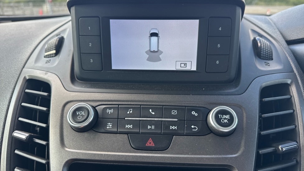 Ford Transit Connect 240 L2 Diesel 1.5 EcoBlue 120ps Trend Van - Image 31