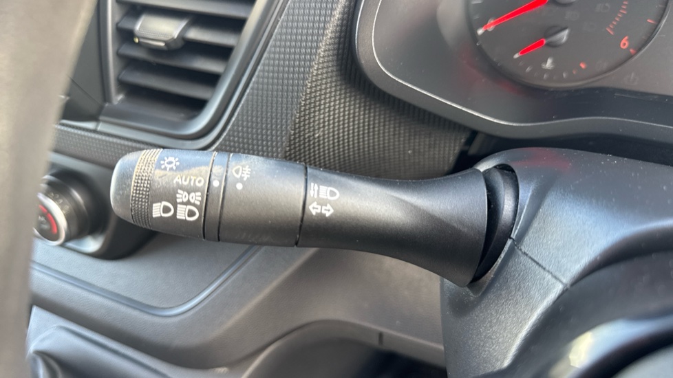 Renault Trafic Lwb Diesel LL30 Blue dCi 130 Advance [Safety] Van - Image 30
