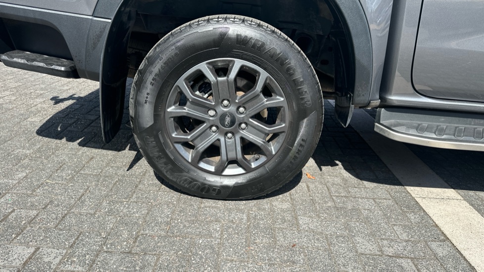 Ford Ranger Diesel Pick Up Double Cab Wildtrak 2.0 EcoBlue 205 Auto - Image 21