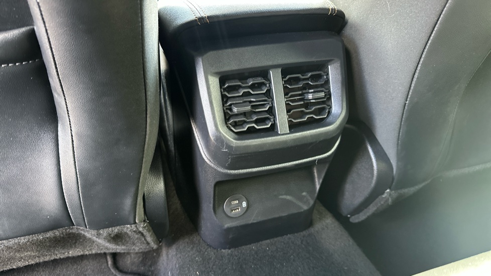 Ford Ranger Diesel Pick Up Double Cab Wildtrak 2.0 EcoBlue 205 Auto - Image 30