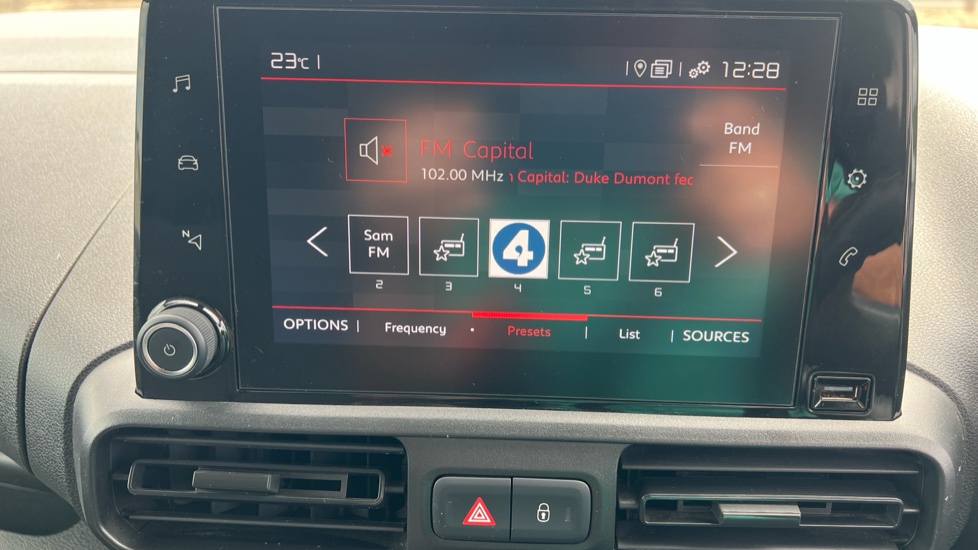 Citroen Berlingo Xl Diesel 1.5 BlueHDi 950Kg Driver 130ps EAT8 [Start Stop] - Image 21