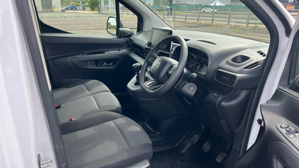 Citroen Berlingo M Diesel 1.5 BlueHDi 1000Kg Driver Ed 100ps 6 Speed [S/S] - Image 6