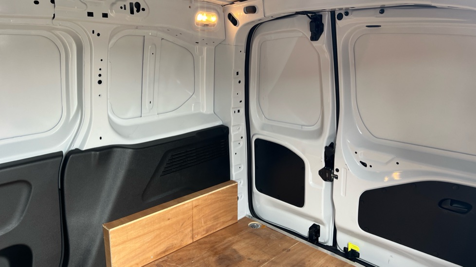Citroen Berlingo M Diesel 1.5 BlueHDi 1000Kg Driver Ed 100ps 6 Speed [S/S] - Image 14