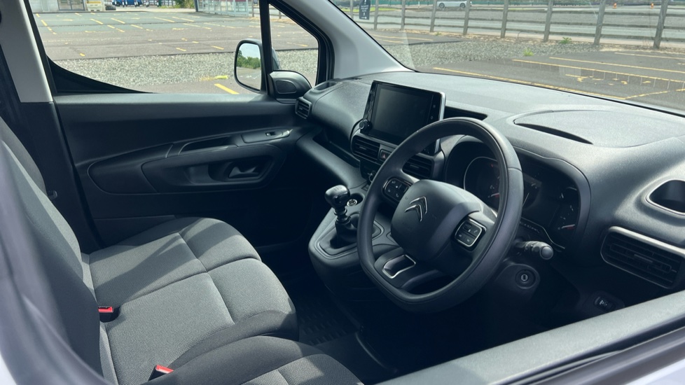 Citroen Berlingo M Diesel 1.5 BlueHDi 1000Kg Driver Ed 100ps 6 Speed [S/S] - Image 16