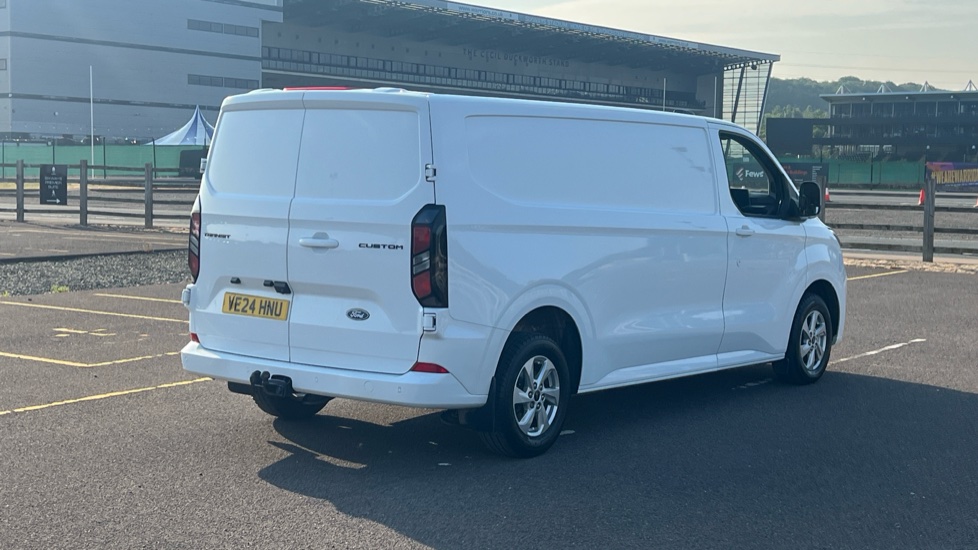 Ford Transit Custom 300 L2 Diesel Fwd 2.0 EcoBlue 136ps H1 Van Limited - Image 10