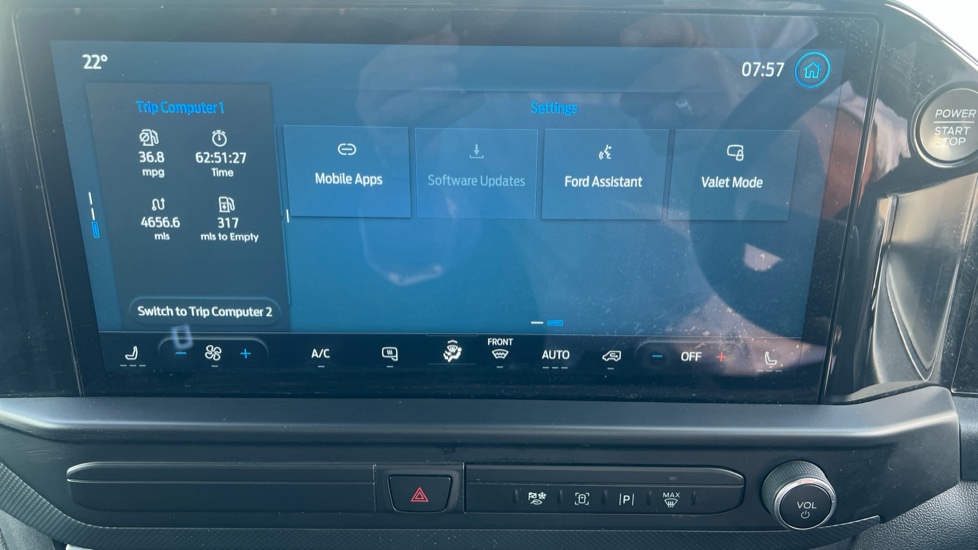Ford Transit Custom 300 L2 Diesel Fwd 2.0 EcoBlue 136ps H1 Van Limited - Image 33