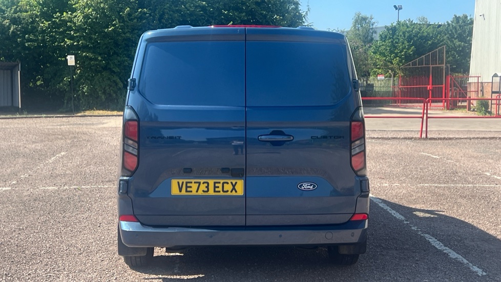 Ford Transit Custom 280 L1 Diesel Fwd 2.0 EcoBlue 136ps H1 Van Limited - Image 11