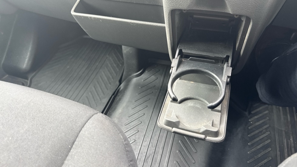 Ford Transit 350 L2 Diesel Fwd 2.0 EcoBlue 130ps H2 Leader Van - Image 34