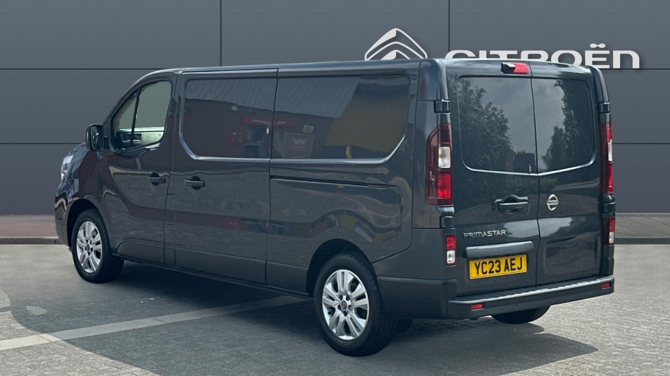 Nissan Primastar 30 L2 Diesel 2.0 dCi 130ps H1 Tekna+ Van - Image 2