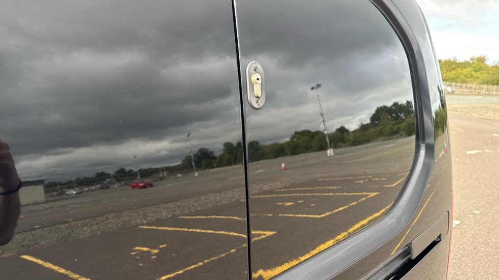 Citroen Berlingo M Diesel 1.5 BlueHDi 1000Kg Enterprise Ed 130ps EAT8 [S/S] - Image 29