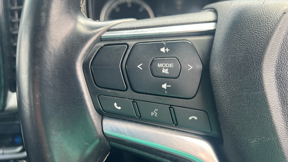 Isuzu D-Max Diesel 1.9 DL40 Double Cab 4x4 Auto - Image 24