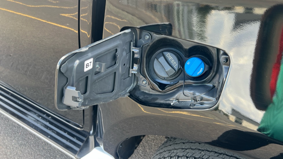 Isuzu D-Max Diesel 1.9 DL40 Double Cab 4x4 Auto - Image 34