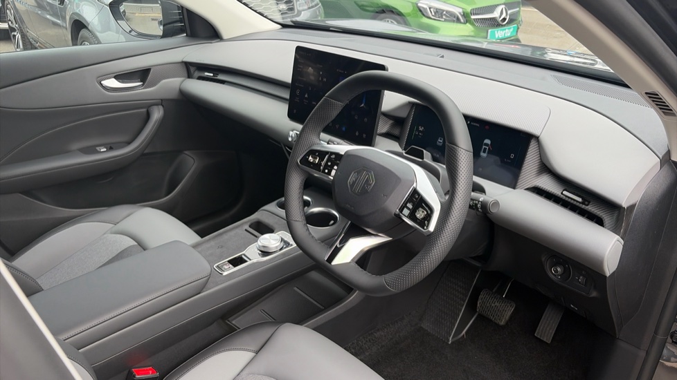 MG MGS5 170kW Trophy EV Long Range 64kWh 5dr Auto Electric Estate - Image 11