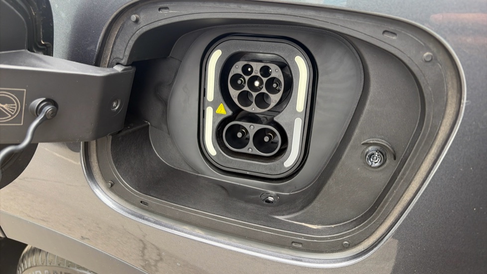 MG MGS5 170kW Trophy EV Long Range 64kWh 5dr Auto Electric Estate - Image 22