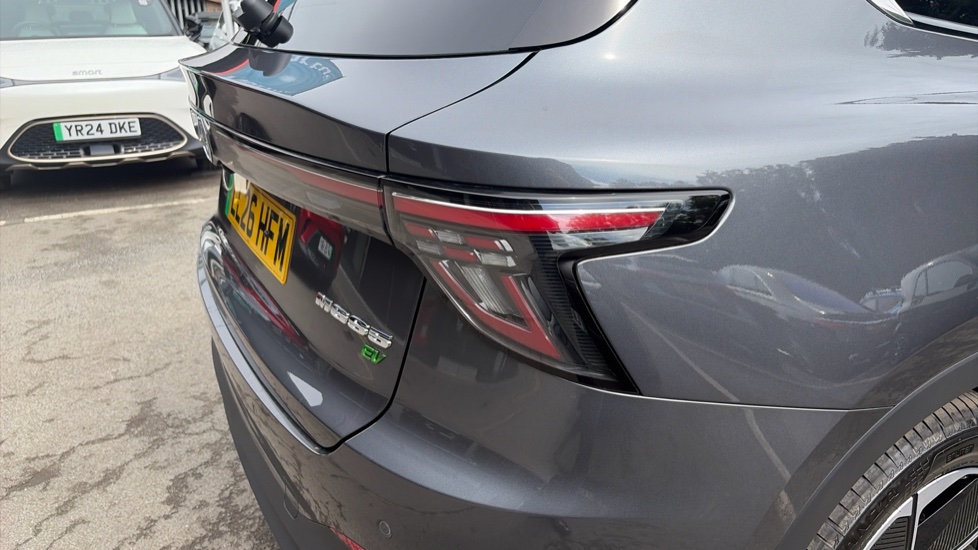 MG MGS5 170kW Trophy EV Long Range 64kWh 5dr Auto Electric Estate - Image 26