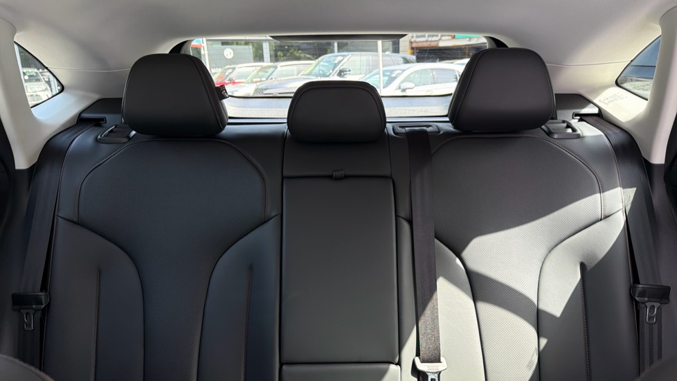 MG HS 1.5 T-GDI PHEV Trophy 5dr Auto Hatchback - Image 15