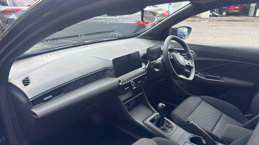 MG MG3 1.5 SE 5dr Petrol Hatchback - Image 9