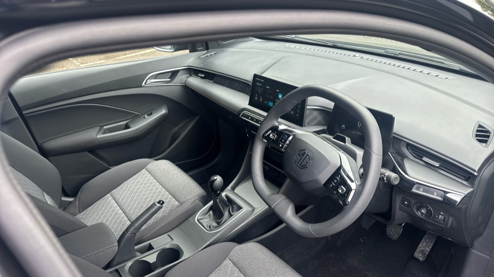 MG MG3 1.5 SE 5dr Petrol Hatchback - Image 11