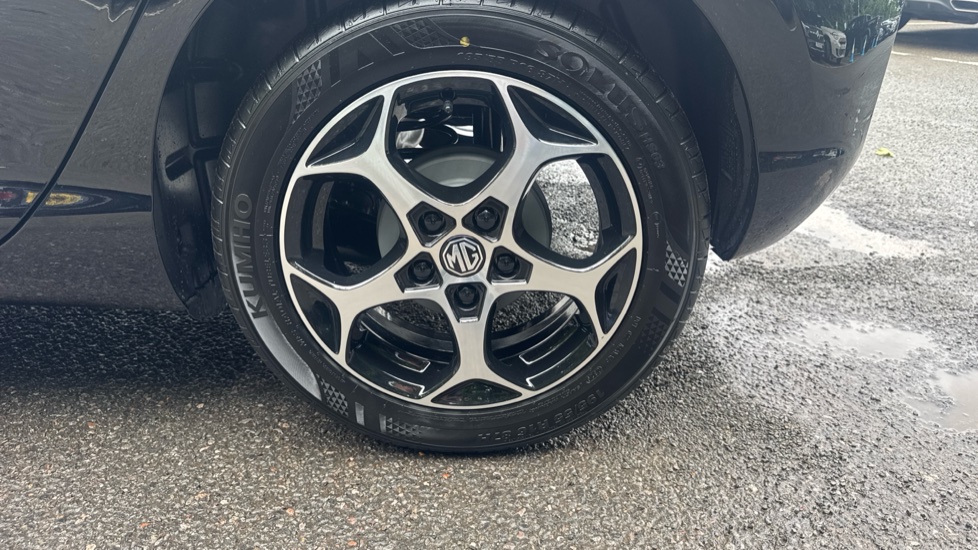 MG MG3 1.5 SE 5dr Petrol Hatchback - Image 32