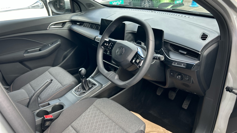 MG MG3 1.5 SE 5dr Petrol Hatchback - Image 35