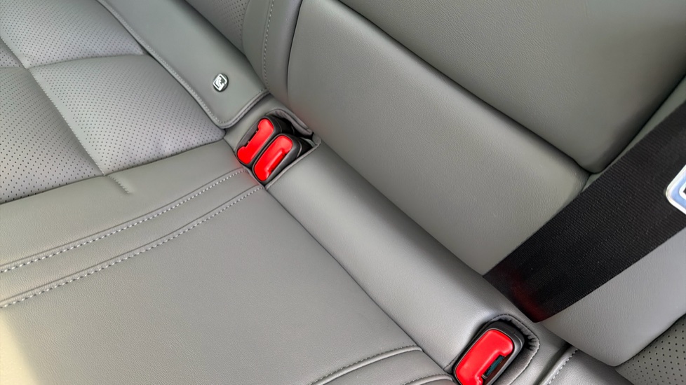 MG IM5 300kW Long Range 100kWh 5dr Auto Electric Hatchback - Image 17